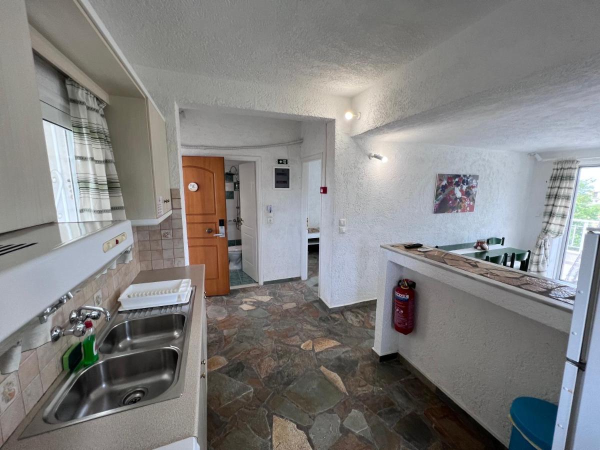 Phoenix Beachside Condos Коккони Экстерьер фото